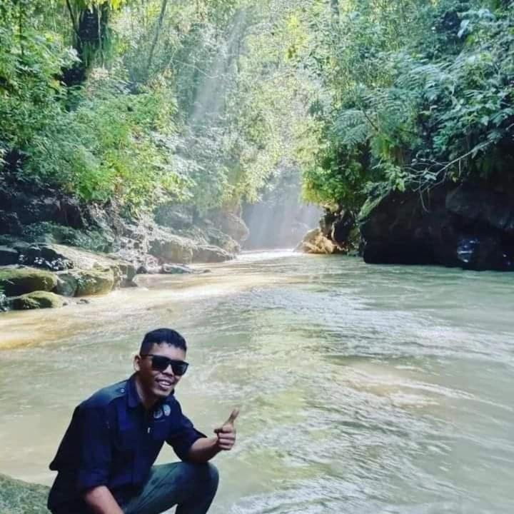 Pongo Guest House & Jungle Trekking Bukit Lawang Ngoại thất bức ảnh