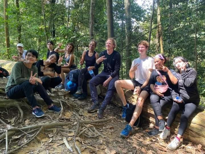 Pongo Guest House & Jungle Trekking Bukit Lawang Ngoại thất bức ảnh